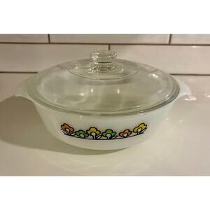 Vintage Anchor Hocking Round Casserole Dish with Lid Summerfield Pattern